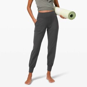 Lululemon graphite gray align joggers